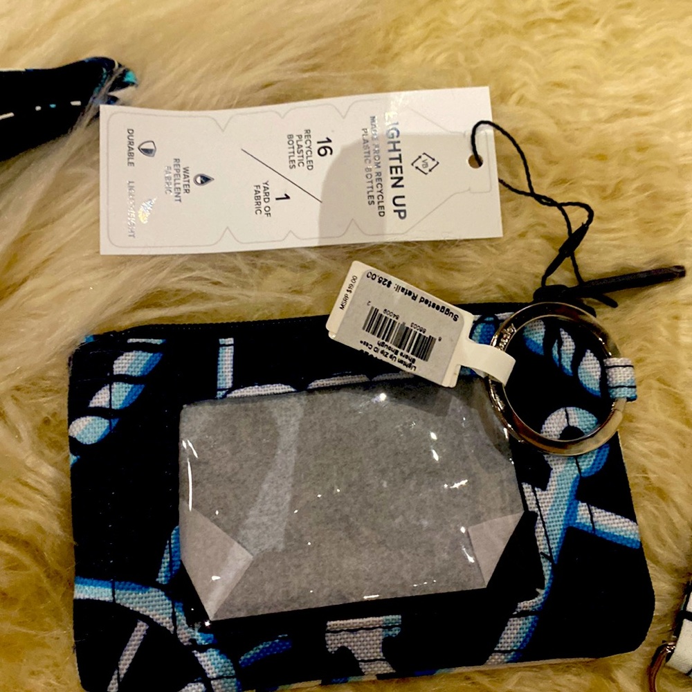 Vera Bradley Zip Up ID Case